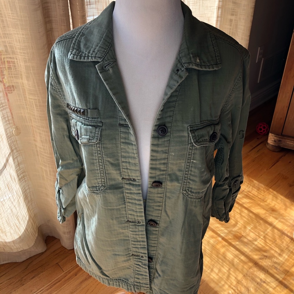 Green button shirt